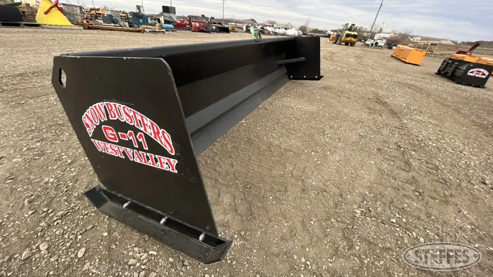 2023 Industrias America G-11 Skid Steer Snow Pushers and Snowblower