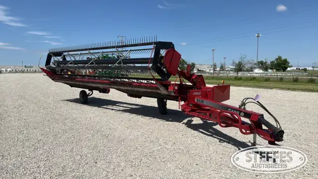 Case IH 8220