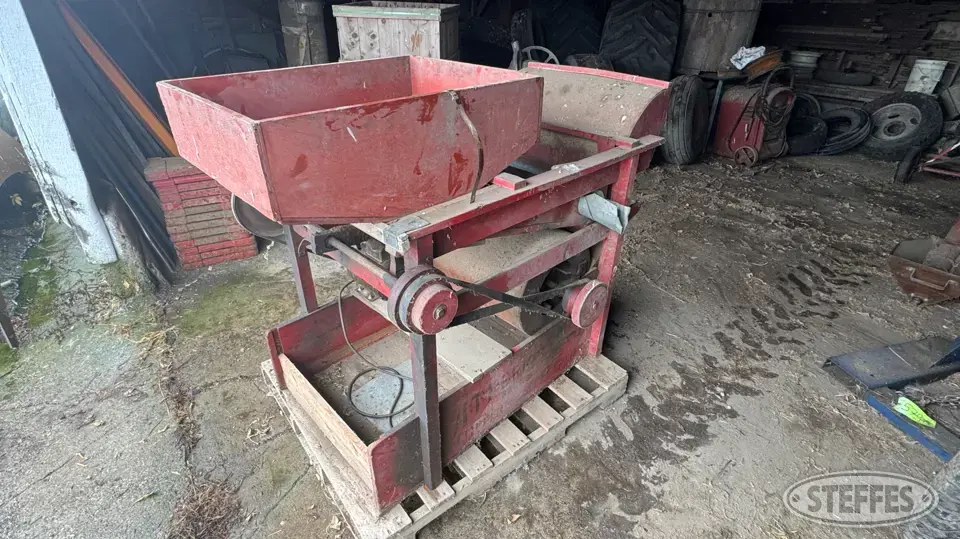 Clipper Grain Cleaner