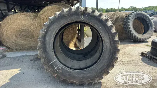 (4) 18.4R46 tires