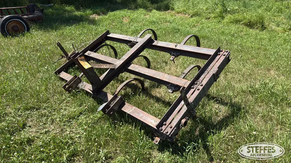 Graham Hoeme chisel plow Collectibles-Other