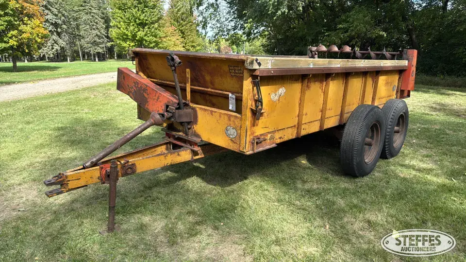 Knight 130 Manure Application Equipment
