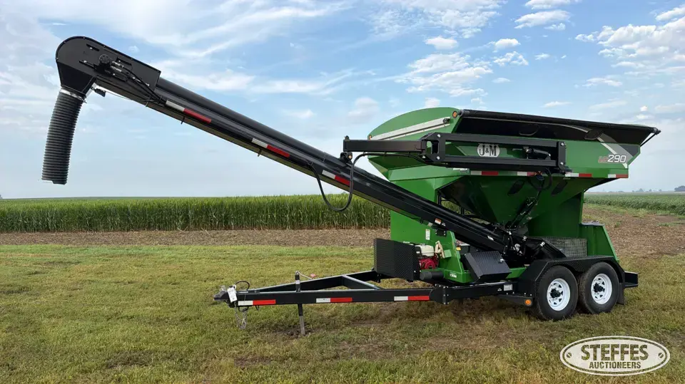 2019 J&M SpeedTender LC290 Bulk Seed Tender Trailer