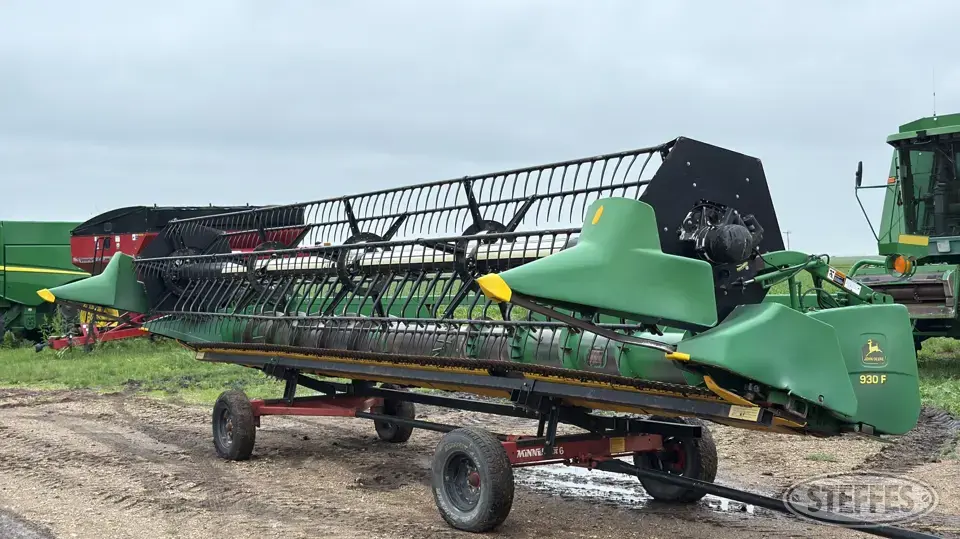 2001 John Deere 930F Flex Head