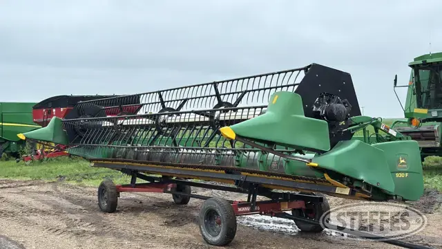 2001 John Deere 930F