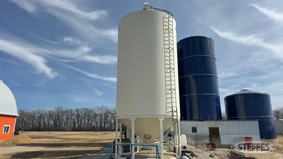 Meridian MGM5000 Hopper Bin