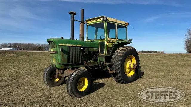 1969 John Deere 4520