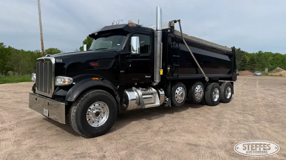 2023 Peterbilt 567 Dump Truck
