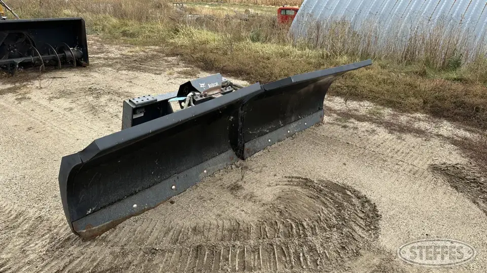 Bobcat Snow Moving Blade