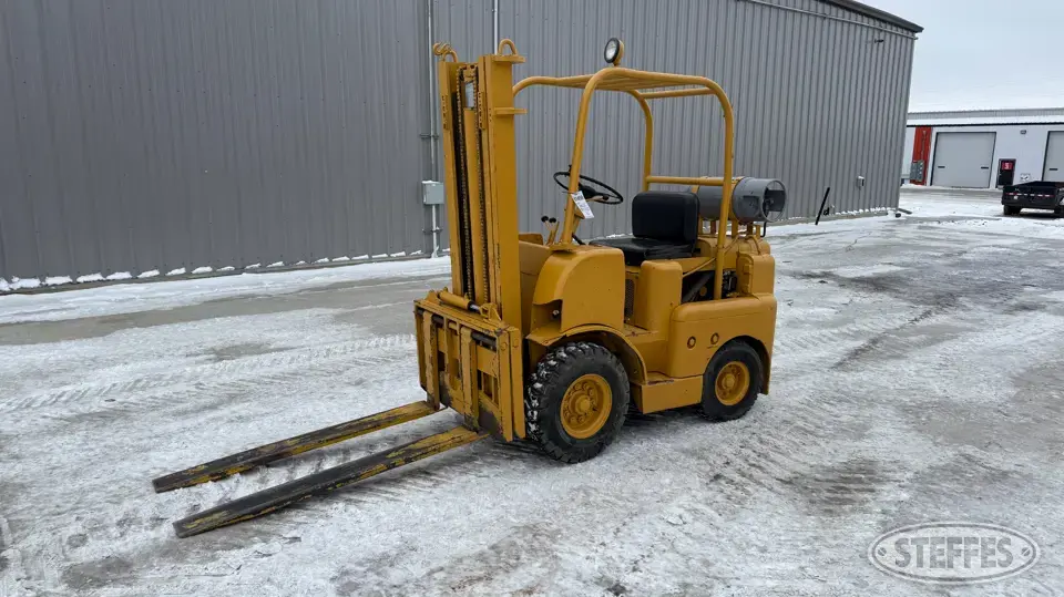 Allis-Chalmers forklift Warehouse Forklift