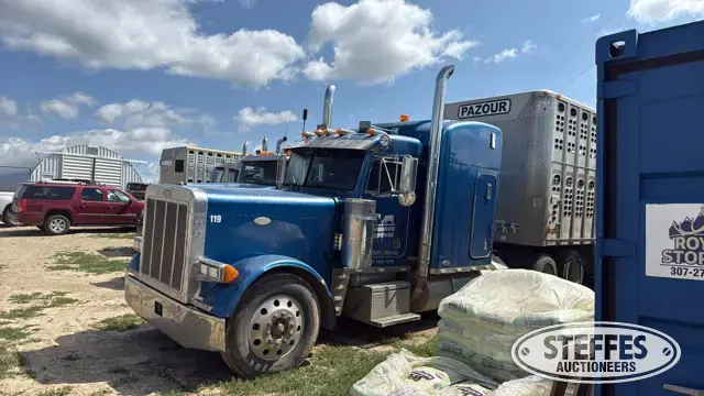 1999 Peterbilt 379
