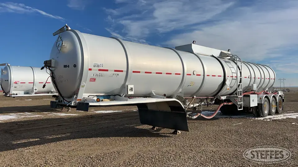 2012 Heil Tank Trailer