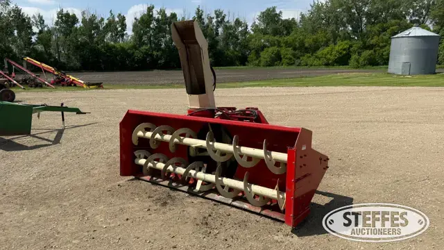 Buhler/Farm King Y1080C