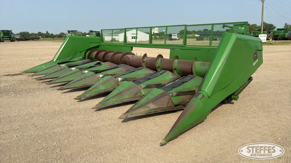 1991 John Deere 853A All Crop Head