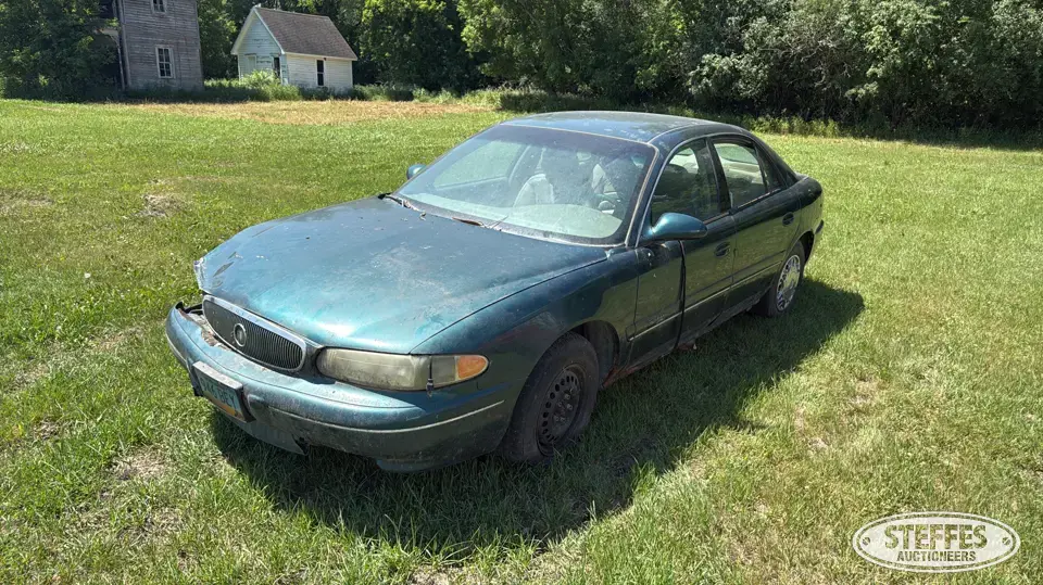 2000 Buick Century Limited Car