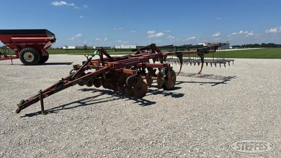 M&W 1165 Earthmaster Ripper