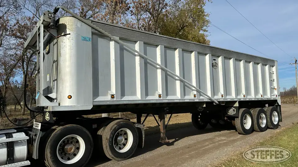2008 Mac End Dump Trailer