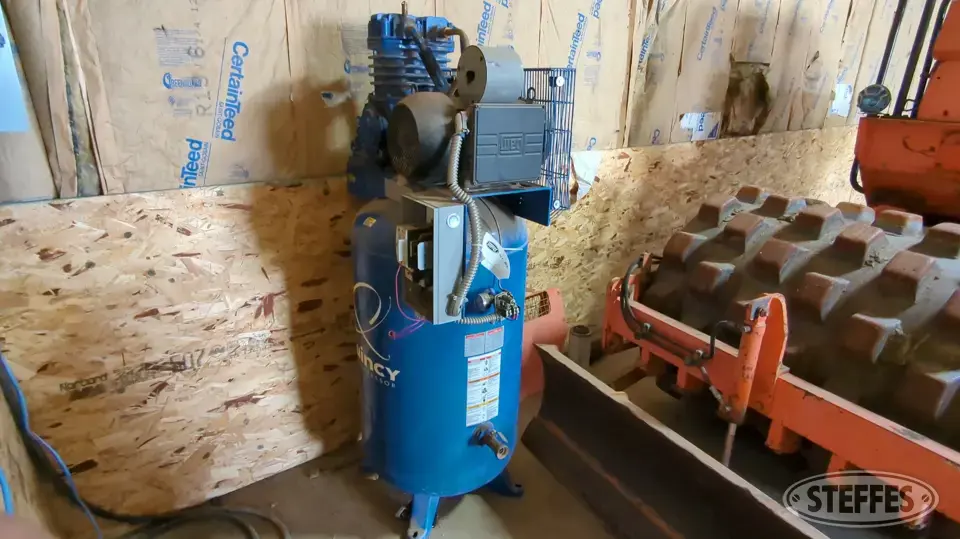 Quincy Air Compressor