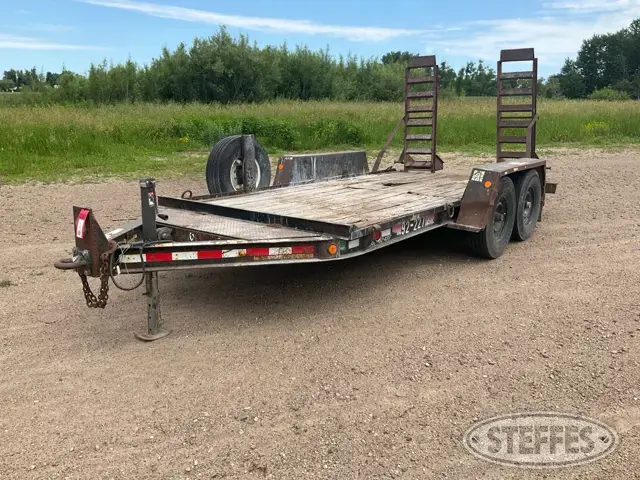2002 Towmaster T-10DD