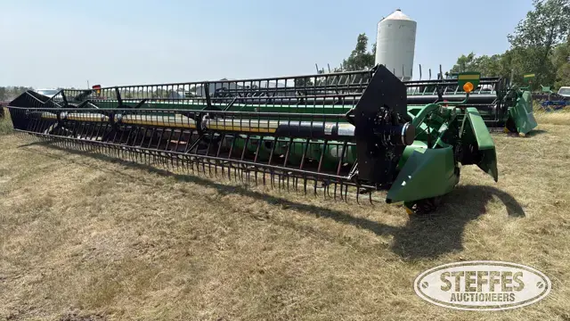 2009 John Deere 635F
