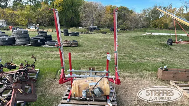 Smucker wick applicator