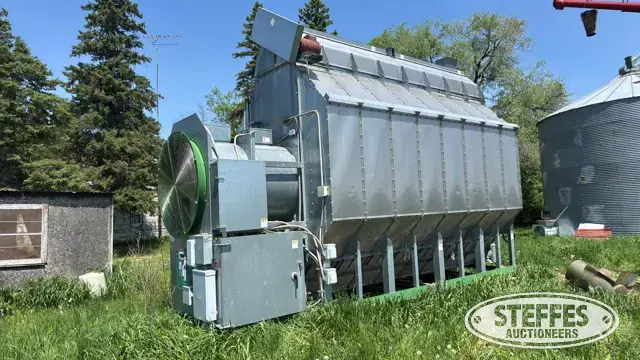 2008 Sukup grain dryer