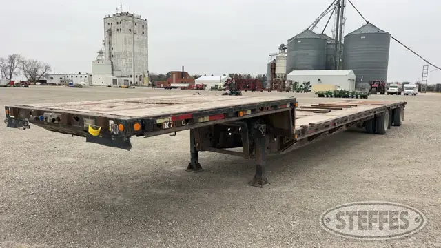 1993 Trail King TK70LCS