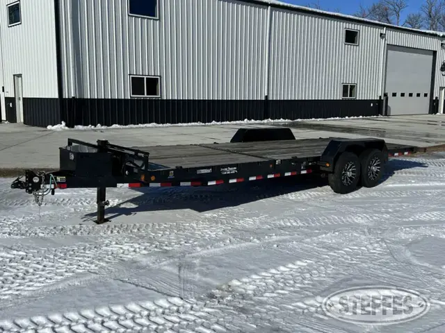 2017 Load Trail TD8124072