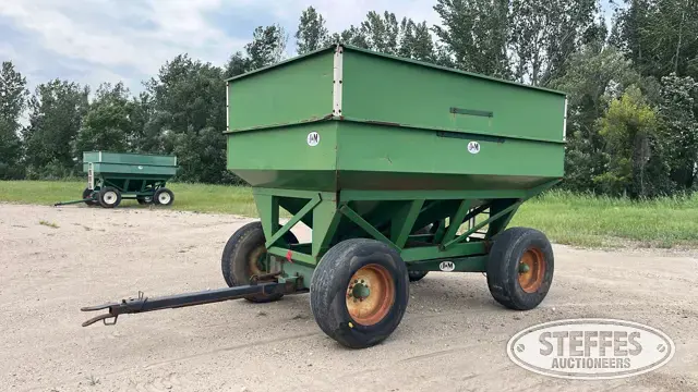 J&M gravity wagon