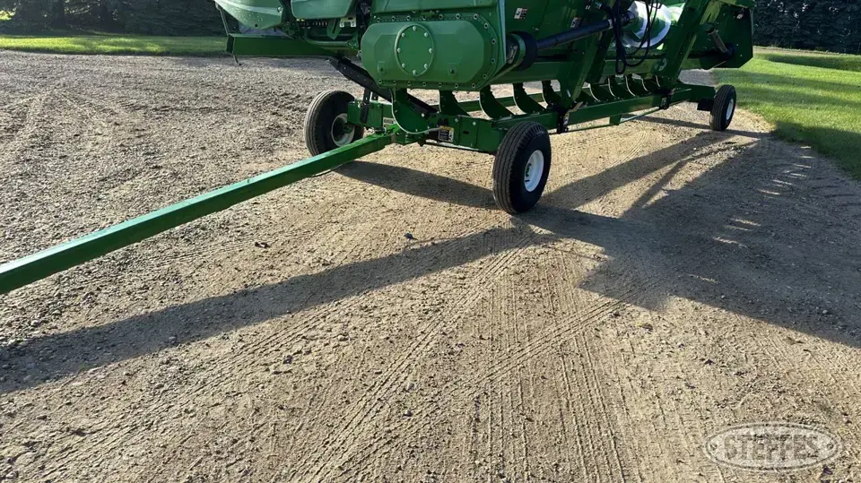 Unverferth HT-30 Header Trailer