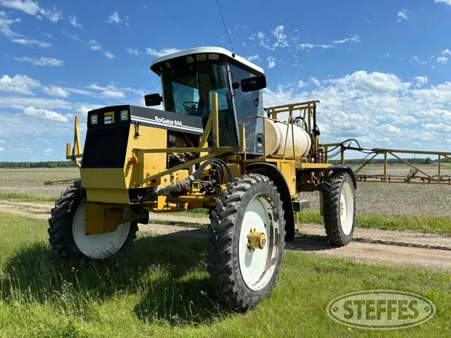 1996 AG-Chem 844 RoGator