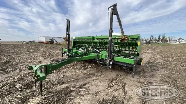 John Deere 750