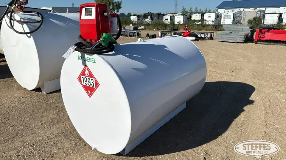500 gal. fuel tank