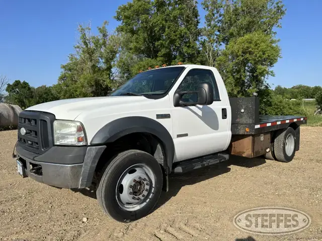 2007 Ford F550 XL