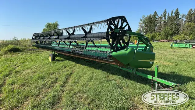 2005 John Deere 936D