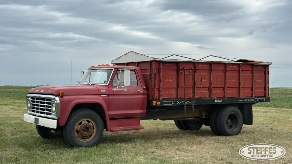 1975 Ford F-600 Grain Truck