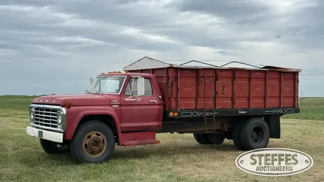 1975 Ford F-600