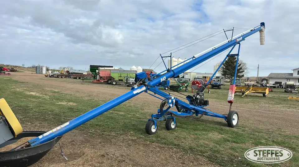 2014 Brandt 845 Straight Auger