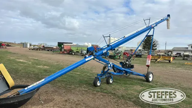 2014 Brandt 845