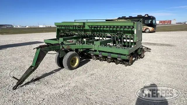 1991 John Deere 750