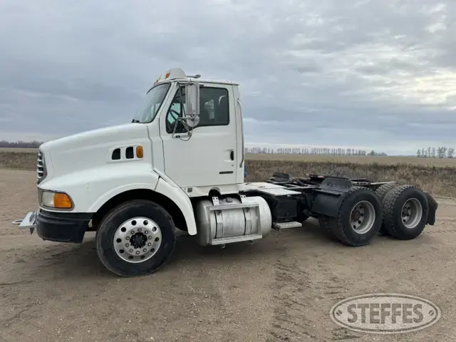2002 Sterling AT9513