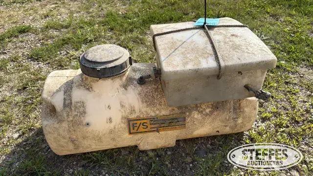 F/S Mfg. Foam sprayer