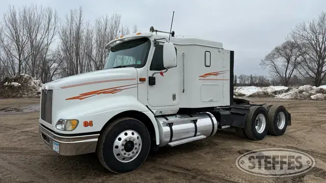 2004 International 9200i