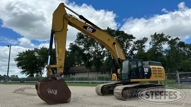2014 CAT 349FL