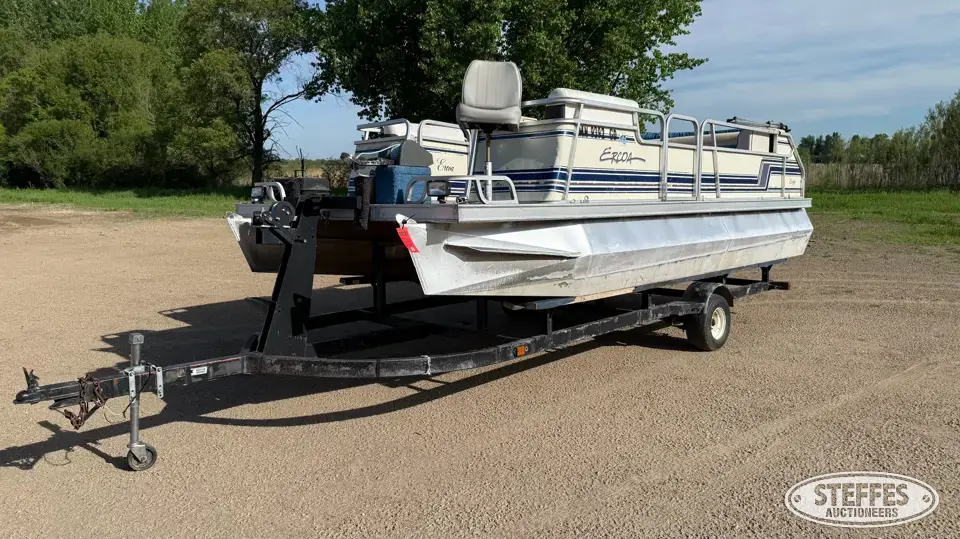 1993 ERCOA Ensign Boat