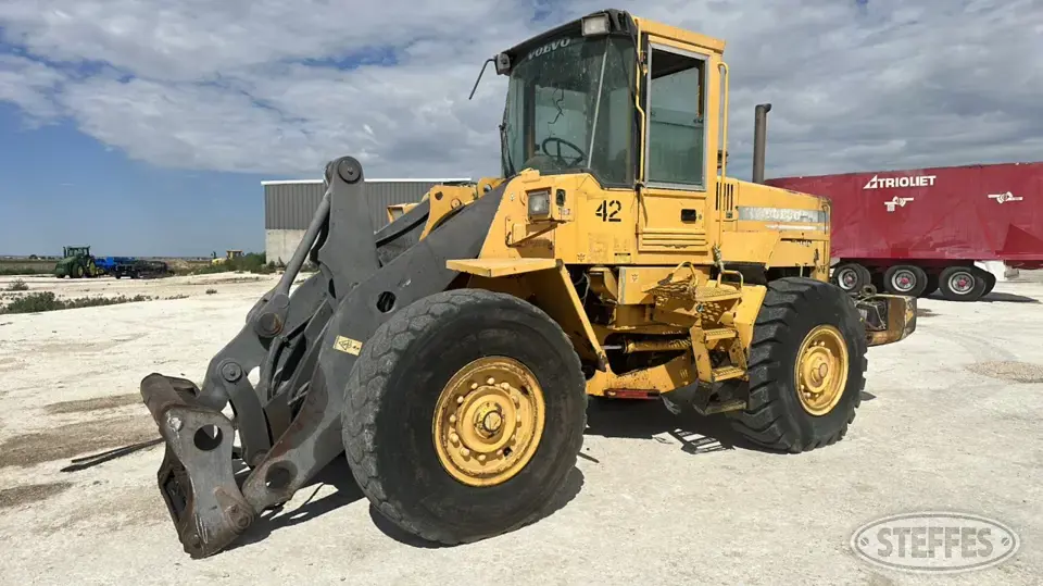 1998 Volvo L90C Wheel Loader
