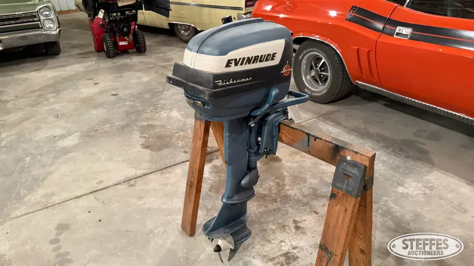 Evinrude Fisherman Boat Motor