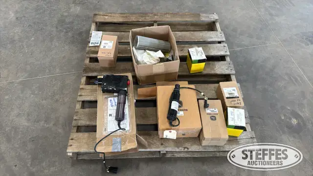 John Deere 4940 parts
