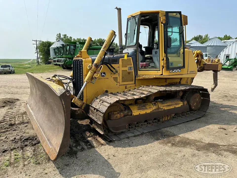 2001 John Deere 750C LGP Series II Dozer