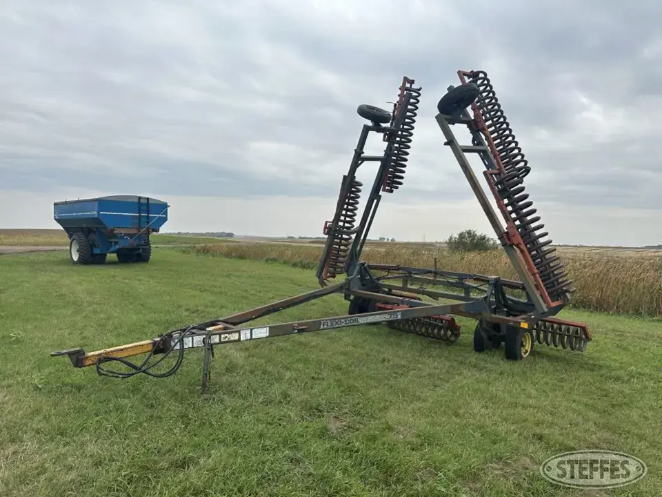 Flexi-Coil 75 Rolling Packer